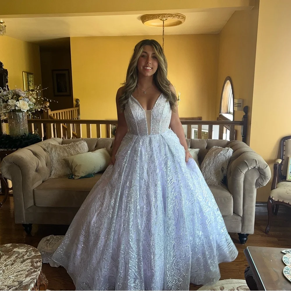 Elegant Pastel Purple Ballgown with Sheer Details, corset waist, silver glitter - Picture 3 of 11